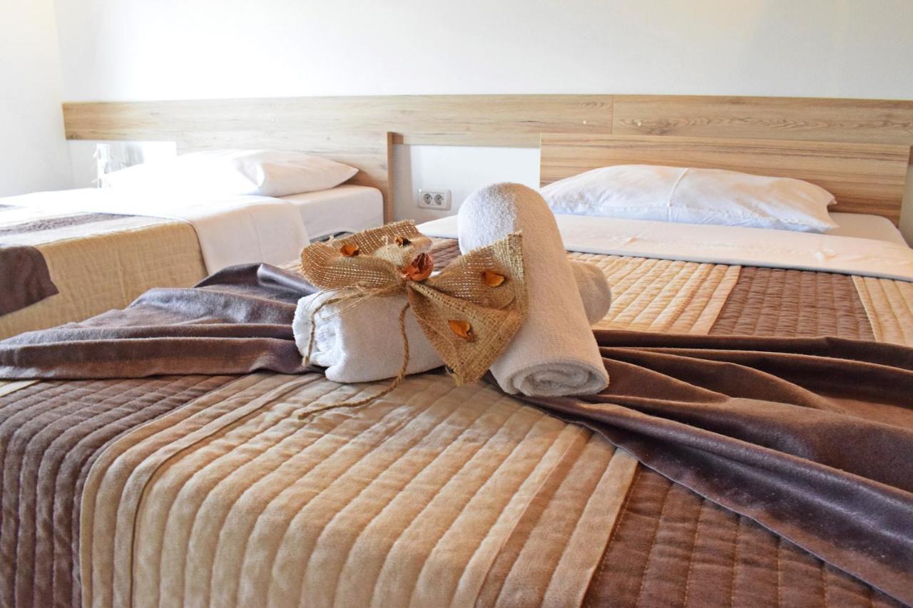 Resort Big House Plitvicka Jezera Licko Petrovo Selo Ngoại thất bức ảnh